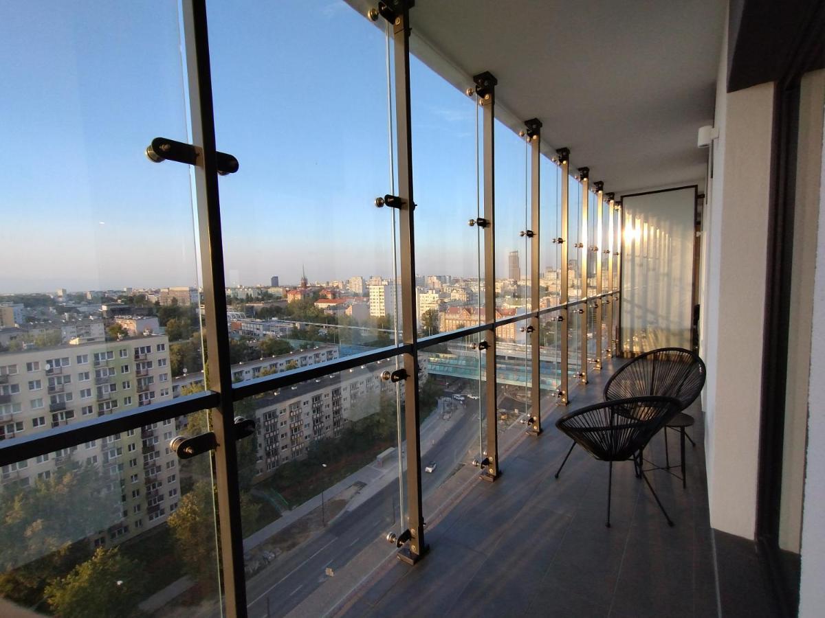 Wola Tower Deluxe Separate Bedroom With Free Garage - By Perfect Apart 华沙 外观 照片