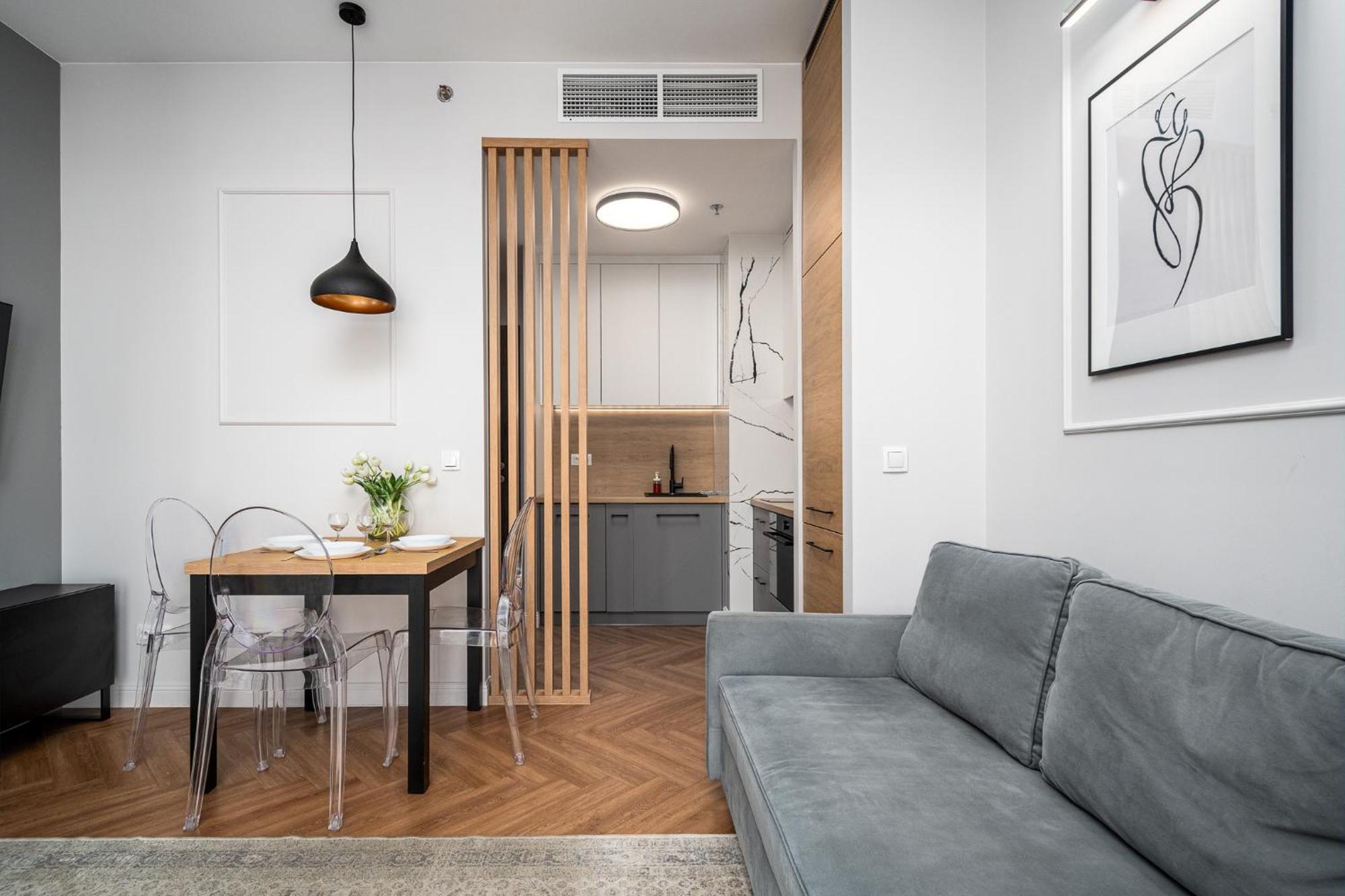 Wola Tower Deluxe Separate Bedroom With Free Garage - By Perfect Apart 华沙 外观 照片