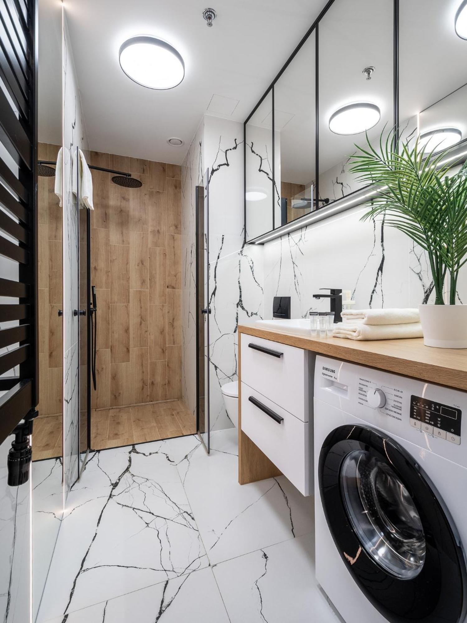 Wola Tower Deluxe Separate Bedroom With Free Garage - By Perfect Apart 华沙 外观 照片
